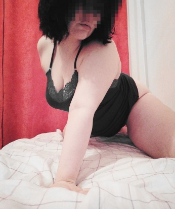 Елена, 26 лет, 4 размер груди